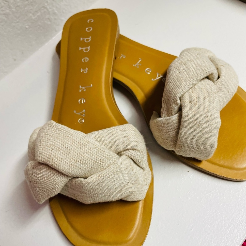 Copper Key Women's Cream Braided Slide Sandals - Picture 3 of 4